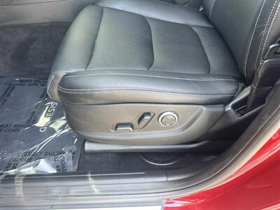 2025 Genesis GV70 2.5T Standard   - Photo 16 - Dallas, TX 75252
