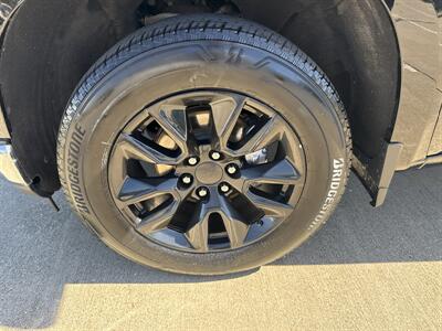 2022 Chevrolet Silverado 1500 Limited LT   - Photo 35 - Dallas, TX 75252