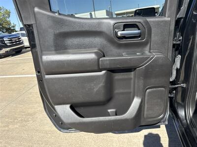 2022 Chevrolet Silverado 1500 Limited LT   - Photo 12 - Dallas, TX 75252