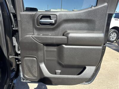 2022 Chevrolet Silverado 1500 Limited LT   - Photo 13 - Dallas, TX 75252
