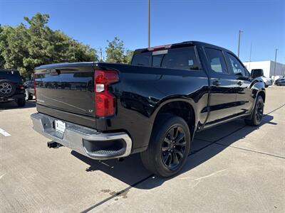 2022 Chevrolet Silverado 1500 Limited LT   - Photo 7 - Dallas, TX 75252