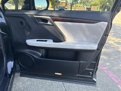 2022 Lexus RX 350 - Photo 13 - Dallas, TX 75252