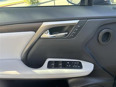 2022 Lexus RX 350 - Photo 10 - Dallas, TX 75252