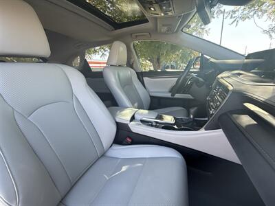 2022 Lexus RX 350 - Photo 42 - Dallas, TX 75252