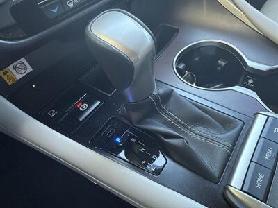 2022 Lexus RX 350 - Photo 34 - Dallas, TX 75252