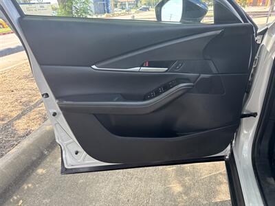 2024 Mazda CX-30 2.5 S Select Sport   - Photo 10 - Dallas, TX 75252