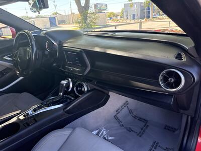 2020 Chevrolet Camaro - Photo 19 - Dallas, TX 75252