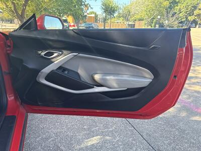 2020 Chevrolet Camaro - Photo 12 - Dallas, TX 75252