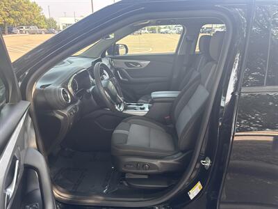 2025 Chevrolet Blazer LT   - Photo 17 - Dallas, TX 75252