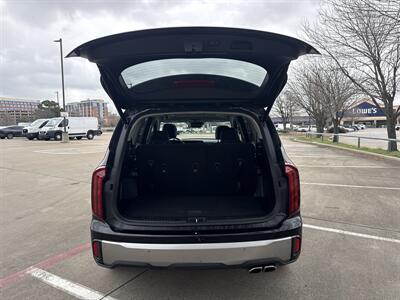 2025 Kia Telluride S   - Photo 15 - Dallas, TX 75252