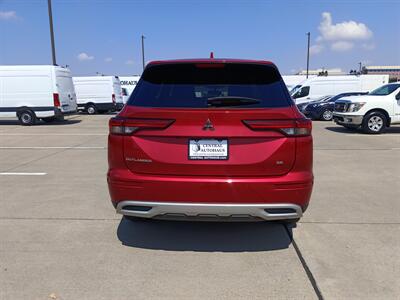 2024 Mitsubishi Outlander SE   - Photo 6 - Dallas, TX 75252