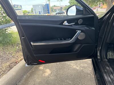 2023 Kia Stinger GT-Line   - Photo 22 - Dallas, TX 75252