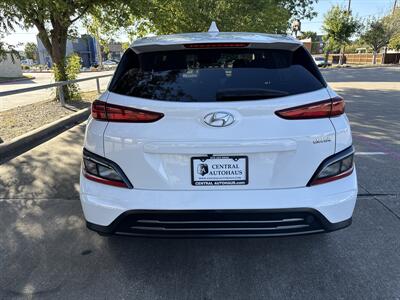 2023 Hyundai KONA Electric SEL - Photo 6 - Dallas, TX 75252
