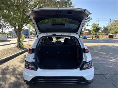 2023 Hyundai KONA Electric SEL - Photo 18 - Dallas, TX 75252