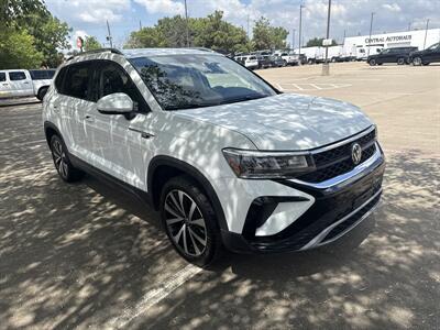 2024 Volkswagen Taos SE   - Photo 9 - Dallas, TX 75252