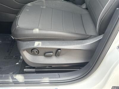 2024 Volkswagen Taos SE   - Photo 17 - Dallas, TX 75252