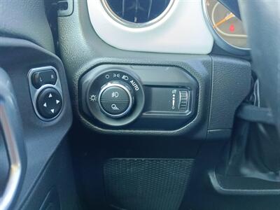 2023 Jeep Gladiator Overland   - Photo 24 - Dallas, TX 75252