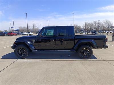 2023 Jeep Gladiator Overland   - Photo 4 - Dallas, TX 75252