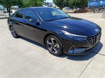 2023 Hyundai ELANTRA Limited   - Photo 9 - Dallas, TX 75252