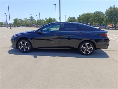 2023 Hyundai ELANTRA Limited   - Photo 4 - Dallas, TX 75252