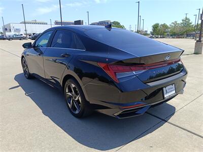 2023 Hyundai ELANTRA Limited   - Photo 5 - Dallas, TX 75252