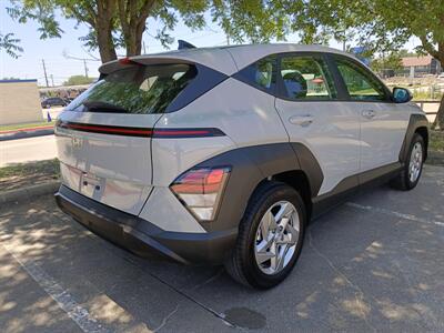 2024 Hyundai KONA SE   - Photo 8 - Dallas, TX 75252