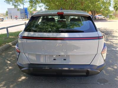 2024 Hyundai KONA SE   - Photo 7 - Dallas, TX 75252