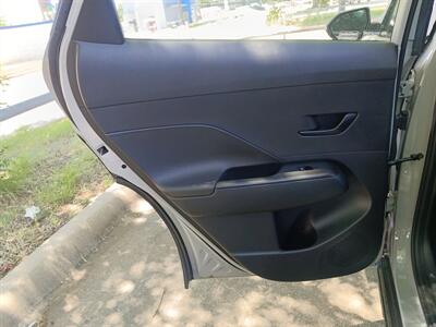 2024 Hyundai KONA SE   - Photo 12 - Dallas, TX 75252