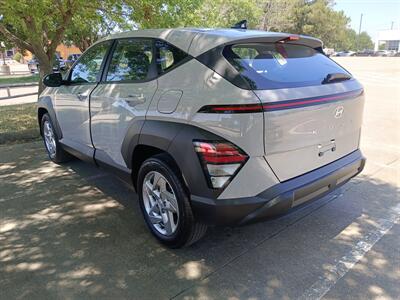 2024 Hyundai KONA SE   - Photo 6 - Dallas, TX 75252