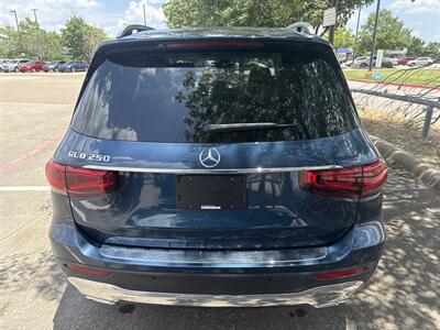 2023 Mercedes-Benz GLB GLB 250   - Photo 6 - Dallas, TX 75252