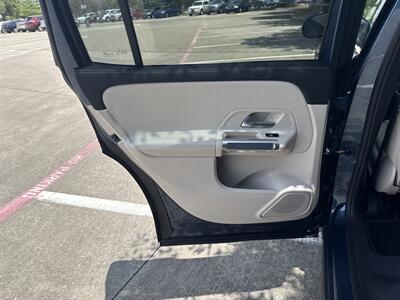 2023 Mercedes-Benz GLB GLB 250   - Photo 13 - Dallas, TX 75252