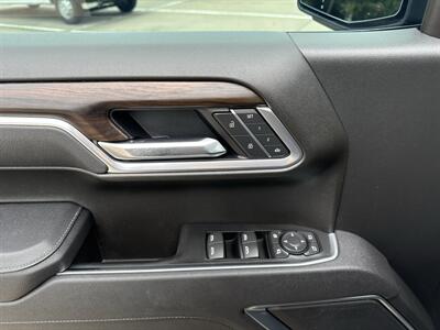 2025 GMC Sierra 1500 SLT   - Photo 11 - Dallas, TX 75252