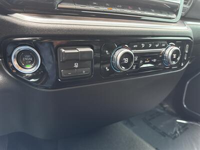 2025 GMC Sierra 1500 SLT   - Photo 27 - Dallas, TX 75252