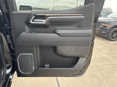 2025 GMC Sierra 1500 SLT   - Photo 13 - Dallas, TX 75252