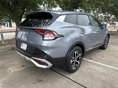 2025 Kia Sportage EX - Photo 7 - Dallas, TX 75252