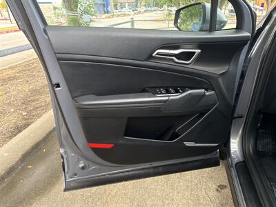 2025 Kia Sportage EX - Photo 10 - Dallas, TX 75252