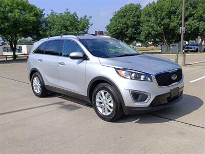 2017 Kia Sorento LX V6   - Photo 9 - Dallas, TX 75252