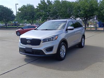 2017 Kia Sorento LX V6   - Photo 3 - Dallas, TX 75252