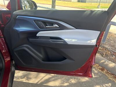 2024 Chevrolet Equinox EV LT 2LT - Photo 17 - Dallas, TX 75252