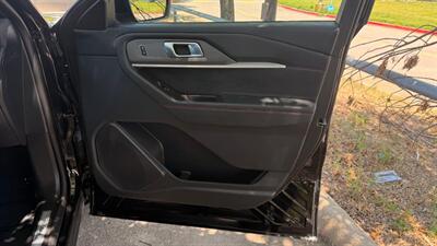 2024 Ford Explorer Limited   - Photo 14 - Dallas, TX 75252