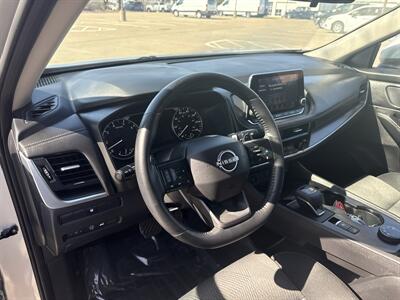 2025 Nissan Rogue SV   - Photo 19 - Dallas, TX 75252