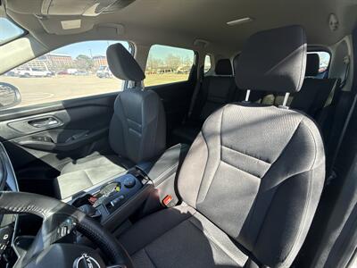 2025 Nissan Rogue SV   - Photo 31 - Dallas, TX 75252