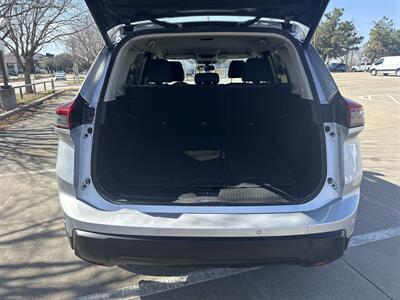 2025 Nissan Rogue SV   - Photo 15 - Dallas, TX 75252
