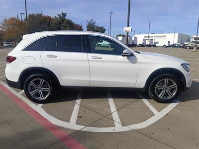 2022 Mercedes-Benz GLC GLC 300   - Photo 9 - Dallas, TX 75252