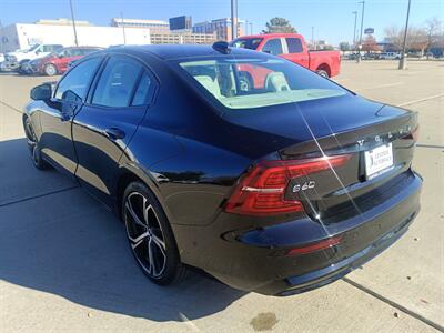 2024 Volvo S60 B5 Plus Dark Theme   - Photo 5 - Dallas, TX 75252