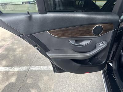 2020 Mercedes-Benz C 300   - Photo 19 - Dallas, TX 75252