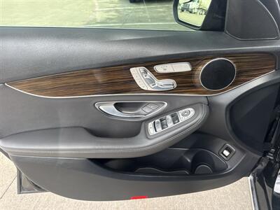 2020 Mercedes-Benz C 300   - Photo 13 - Dallas, TX 75252