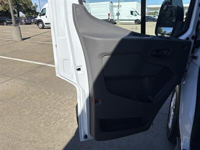2025 Ford Transit 350 XL  15 Passenger - Photo 10 - Dallas, TX 75252