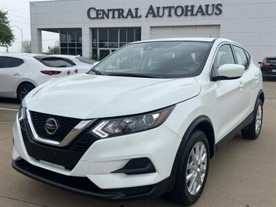 2022 Nissan Rogue Sport S   - Photo 1 - Dallas, TX 75252