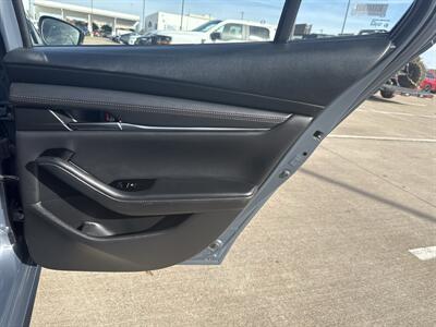 2024 Mazda Mazda3 Sedan 2.5 S Carbon Edition   - Photo 12 - Dallas, TX 75252